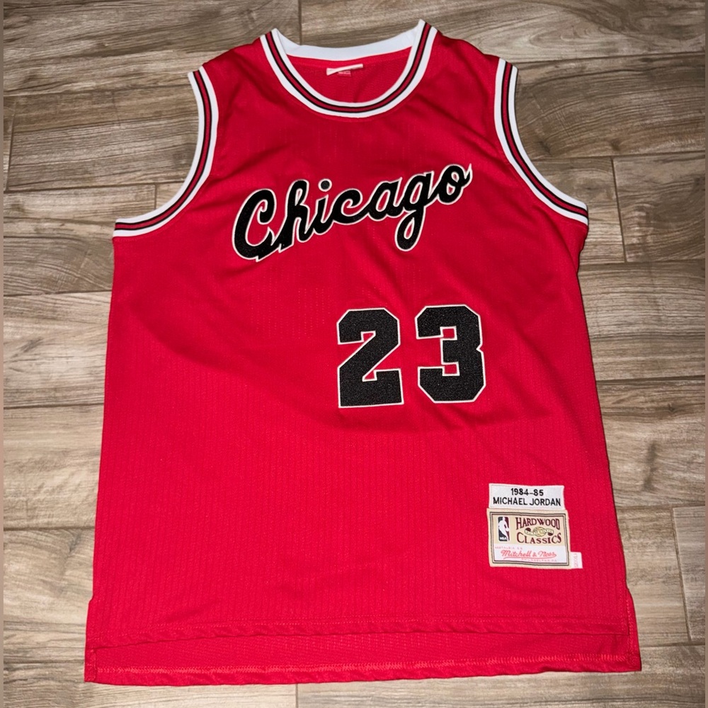 Michael Jordan Rookie season Mitchell & Ness Chicago Bulls jersey Rare